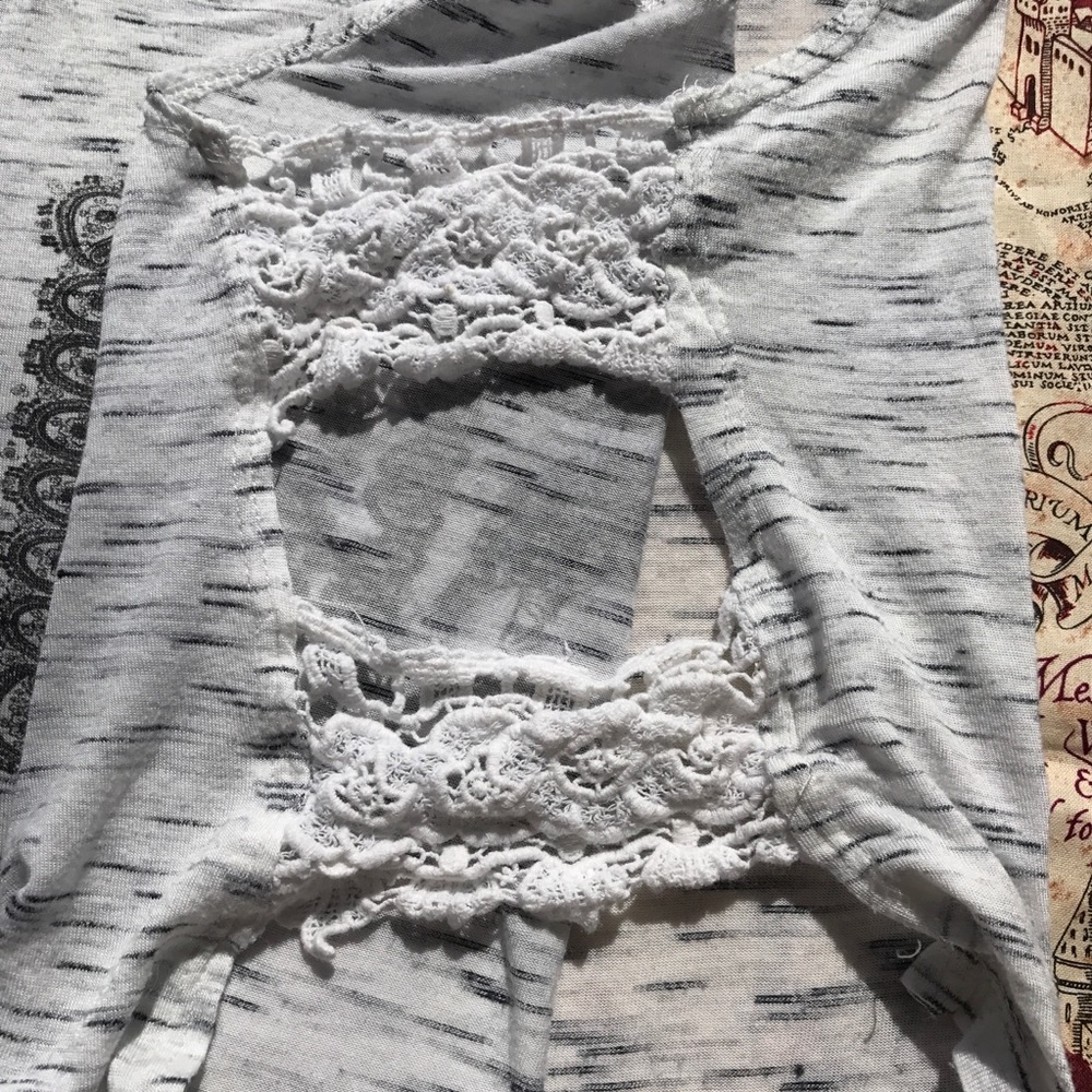 Charlotte Russe Elephant Paisley Crop top Small - Picture 4 of 5